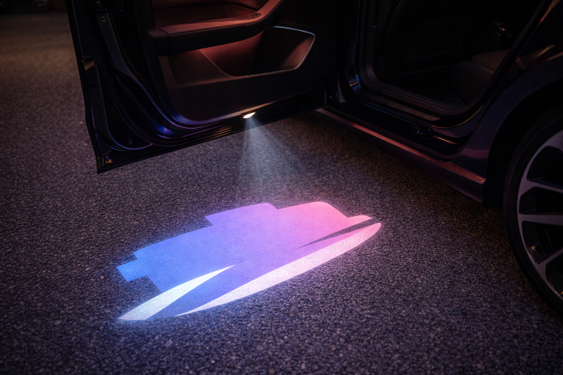 autotuer-led-licht-logo-projektor